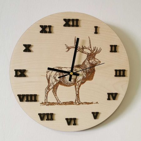 drevene-nastenne-hodiny-priroda-jelen