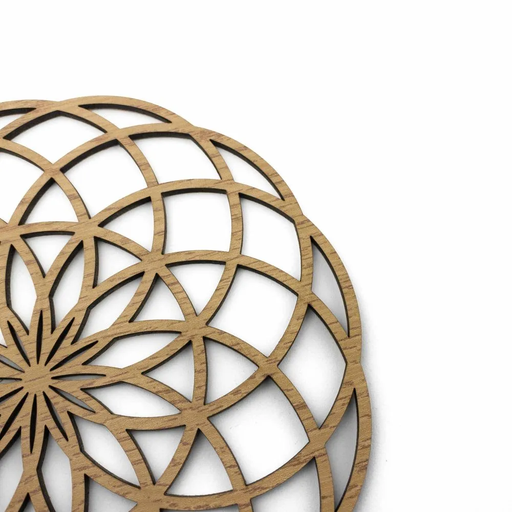drevena-mandala-semienko-zivota-2-dub-horsky-detail-2-drevoded