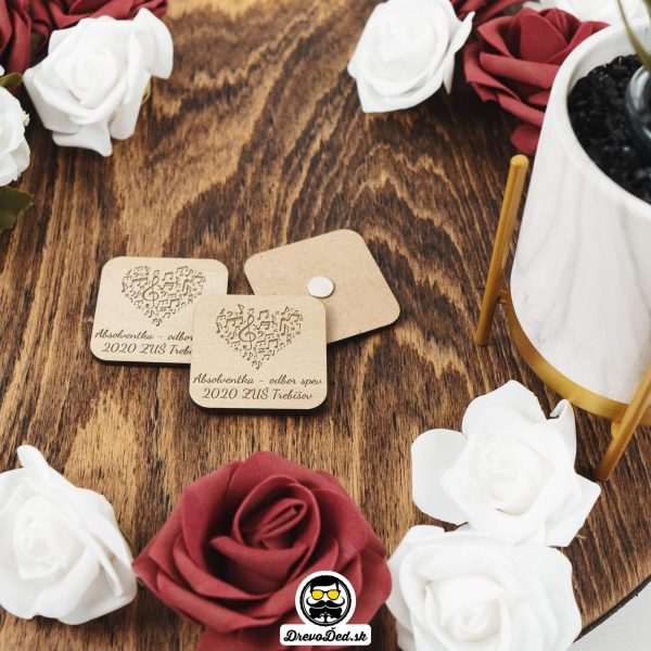 Drevené svadobné magnetky – Štvorec srdce noty - DrevoDed.sk